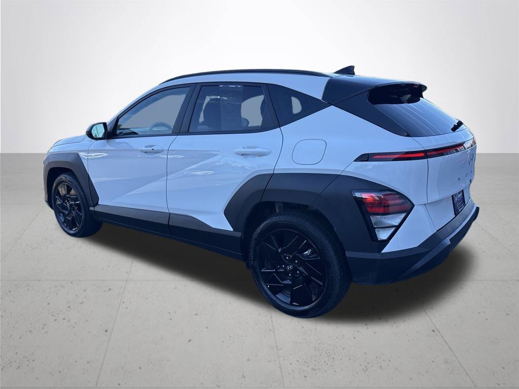 Used 2026 White Hyundai SEL Sport image 10
