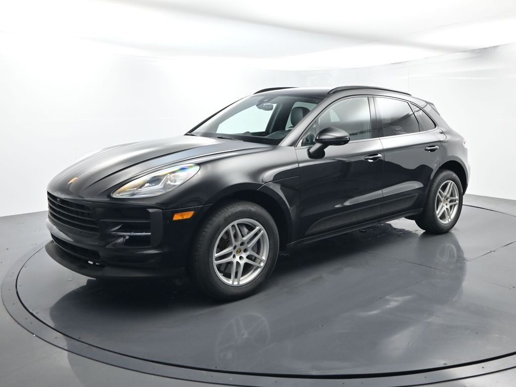 2021 Porsche Macan Base