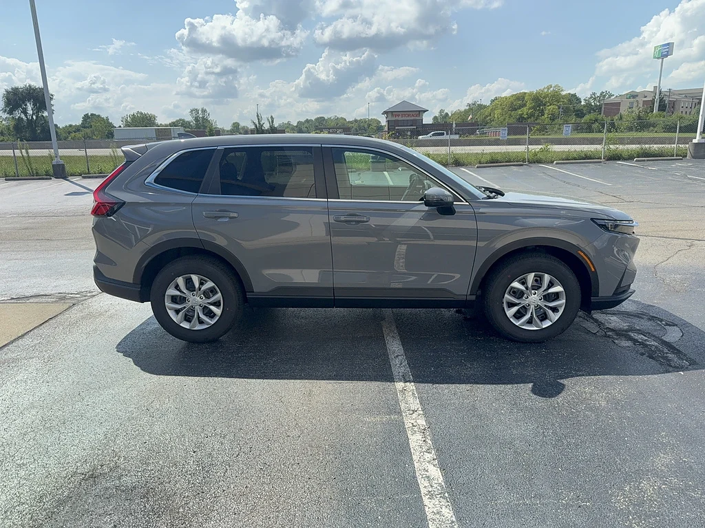 New 2026 Urban Gray Pearl Honda LX image 4