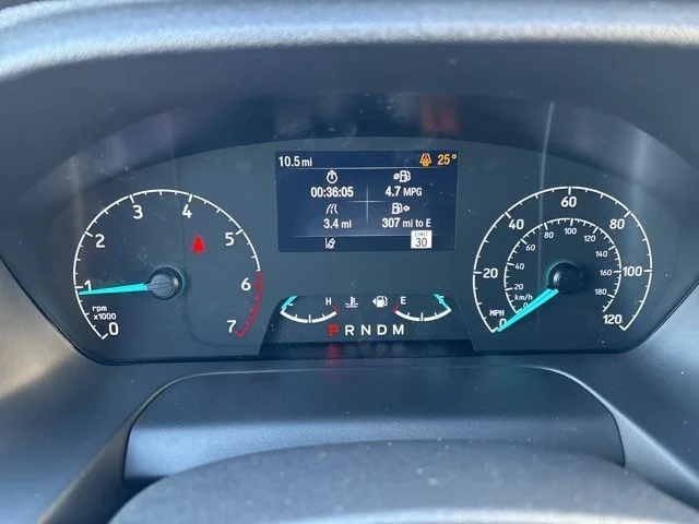 New 2024 White Ford Medium Roof Pass. XLT AWD image 22