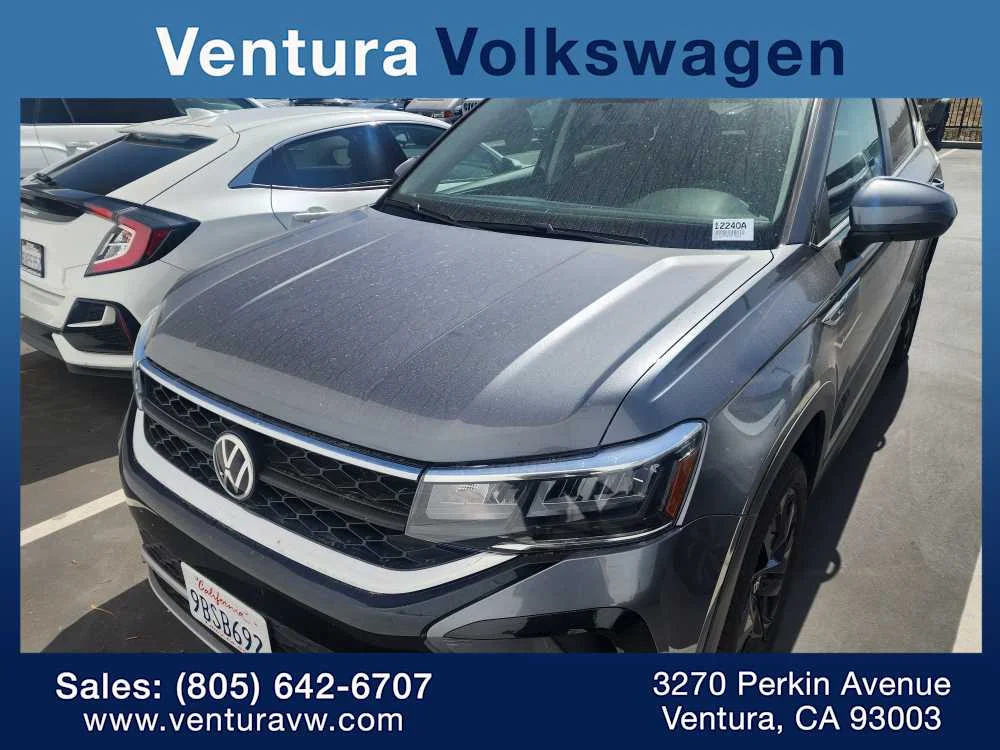 2022 Volkswagen Taos 1.5T SE's photo