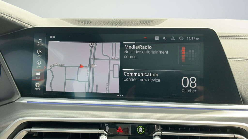 Used 2022 Gray BMW sDrive40i image 11