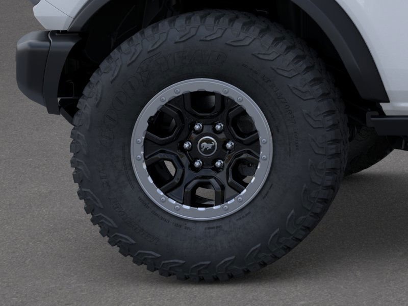 New 2025 Oxford White Ford Badlands® image 21