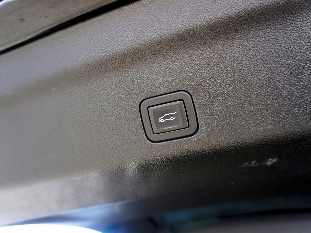 2024 Chevrolet Suburban High Country - Photo 40