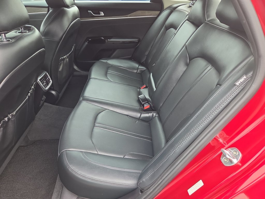 Used 2022 Passion Red Kia EX image 23