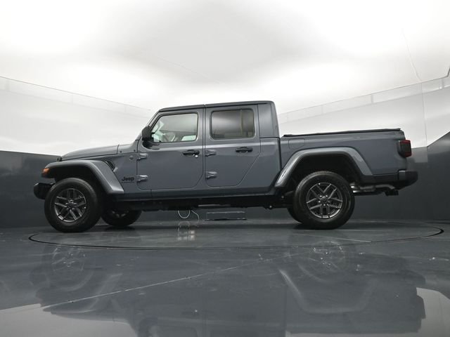 New 2026 Anvil Clear-Coat Exterior Paint Jeep Sport S image 21