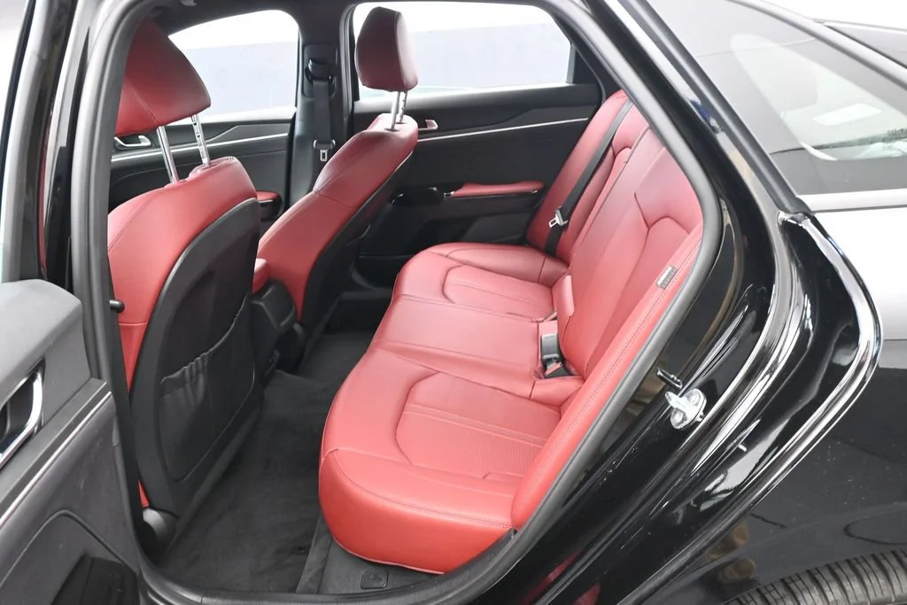 Used 2026 Aurora Black Kia GT-Line image 32