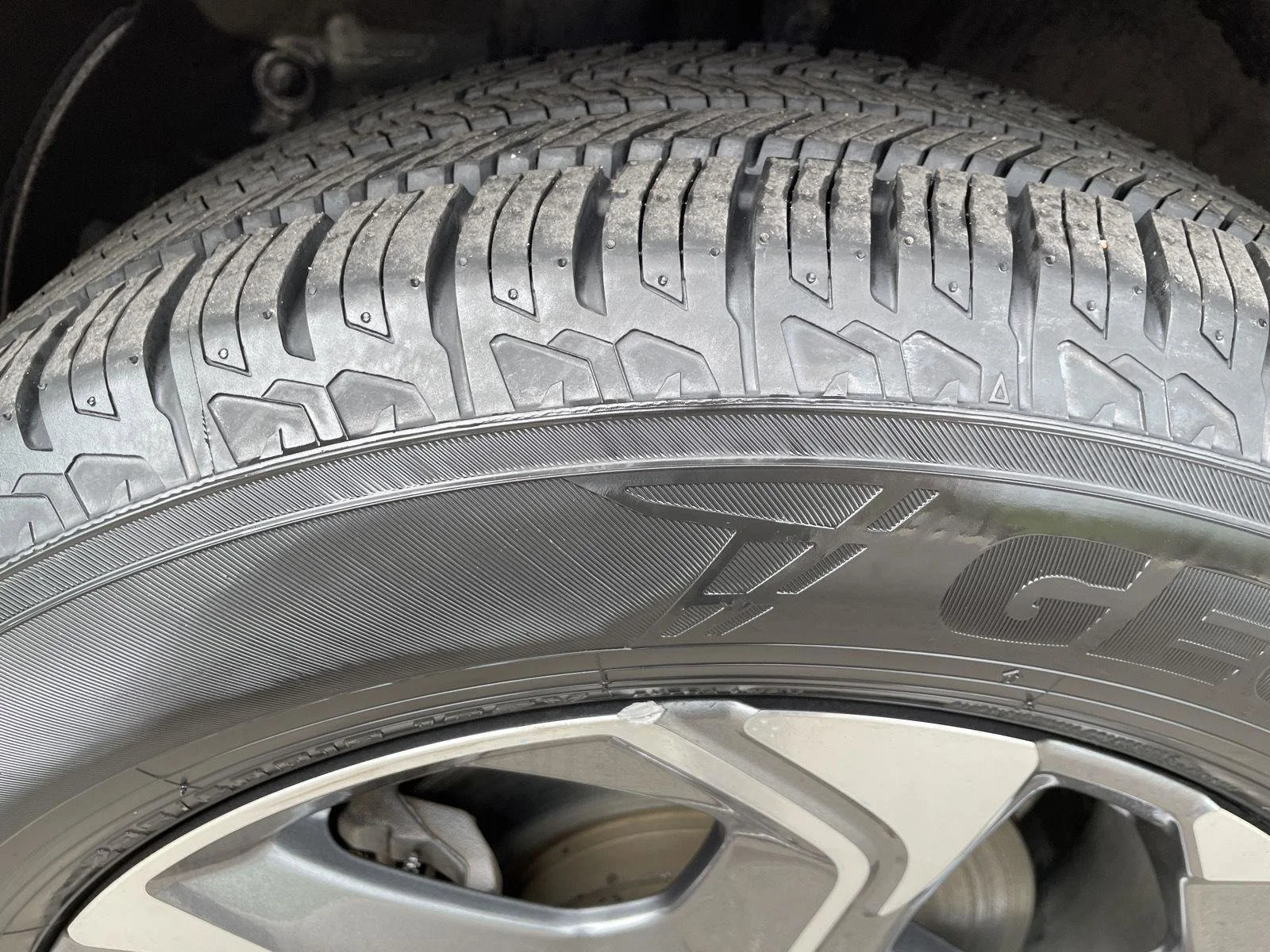 Used 2019 Lunar Silver Metallic Honda EX-L image 11