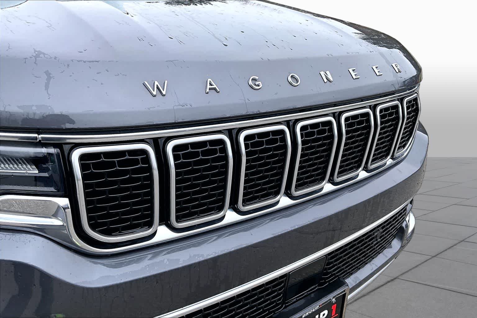Used 2024 Baltic Gray Metallic Clearcoat Jeep Series II image 32