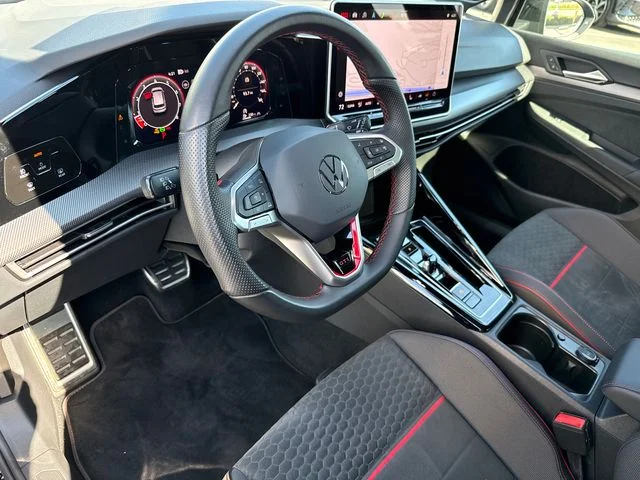 Certified Used 2025 Black Metallic Volkswagen 2.0T SE image 40