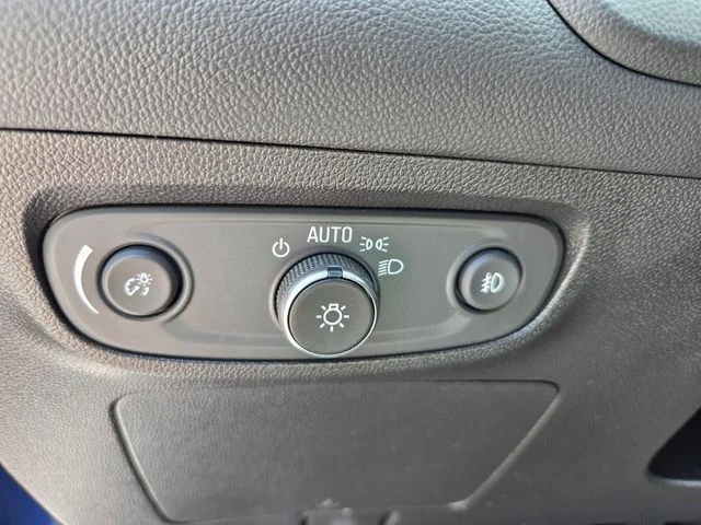Used 2023 Blue Buick Select image 13