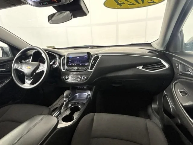 Used 2024 Sterling Gray Metallic Chevrolet 1LT image 26