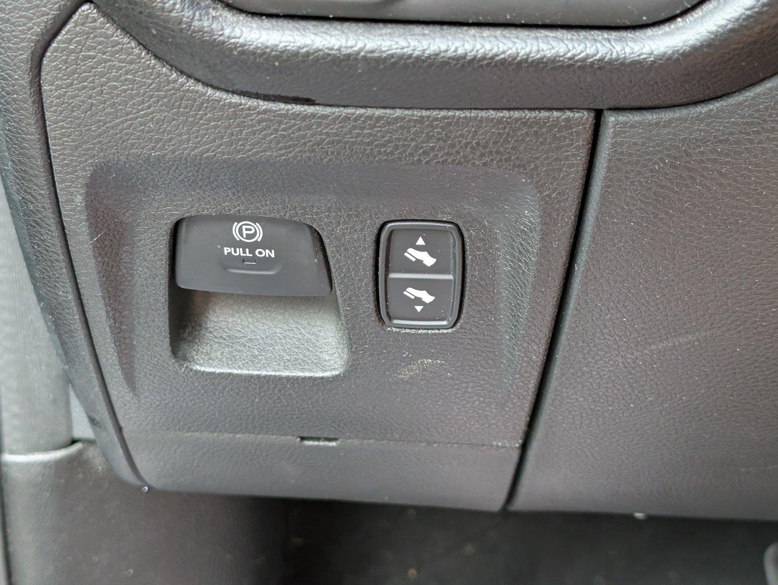 Used 2020 Patriot Blue Pearlcoat Ram Big Horn image 29