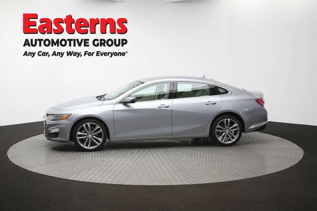 Used 2024 Gray Chevrolet LT image 63