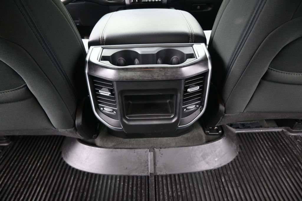 Used 2024 White Ram Big Horn/Lone Star image 25
