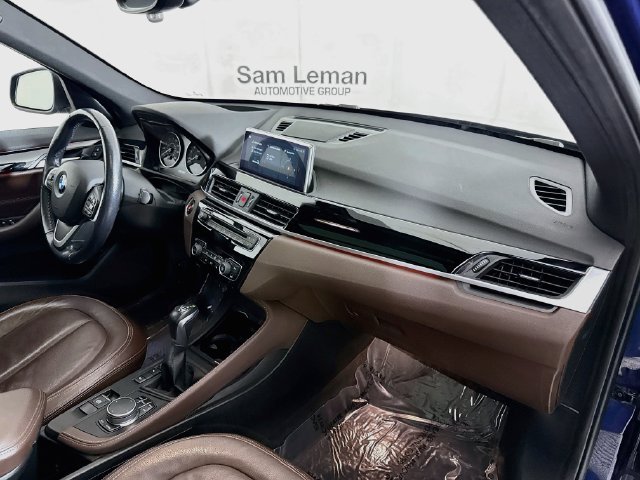 Used 2018 Blue Metallic BMW xDrive28i image 27