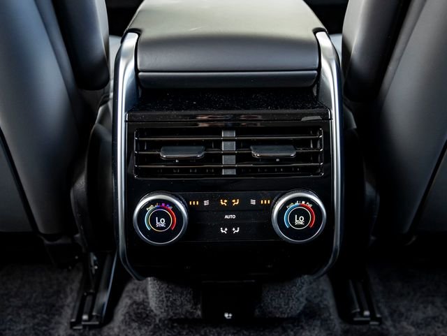 New 2026 Santorini Black Land Rover SE image 22