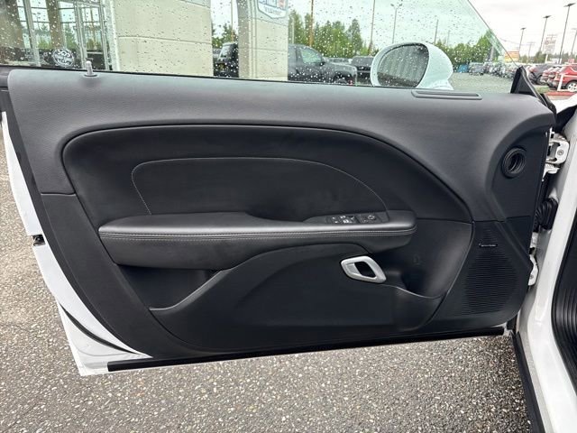 Used 2016 Bright White Clearcoat Dodge R/T Scat Pack image 19