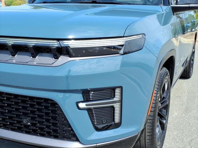 New 2026 Steel Blue Exterior Paint Jeep Grand Wagoneer image 15
