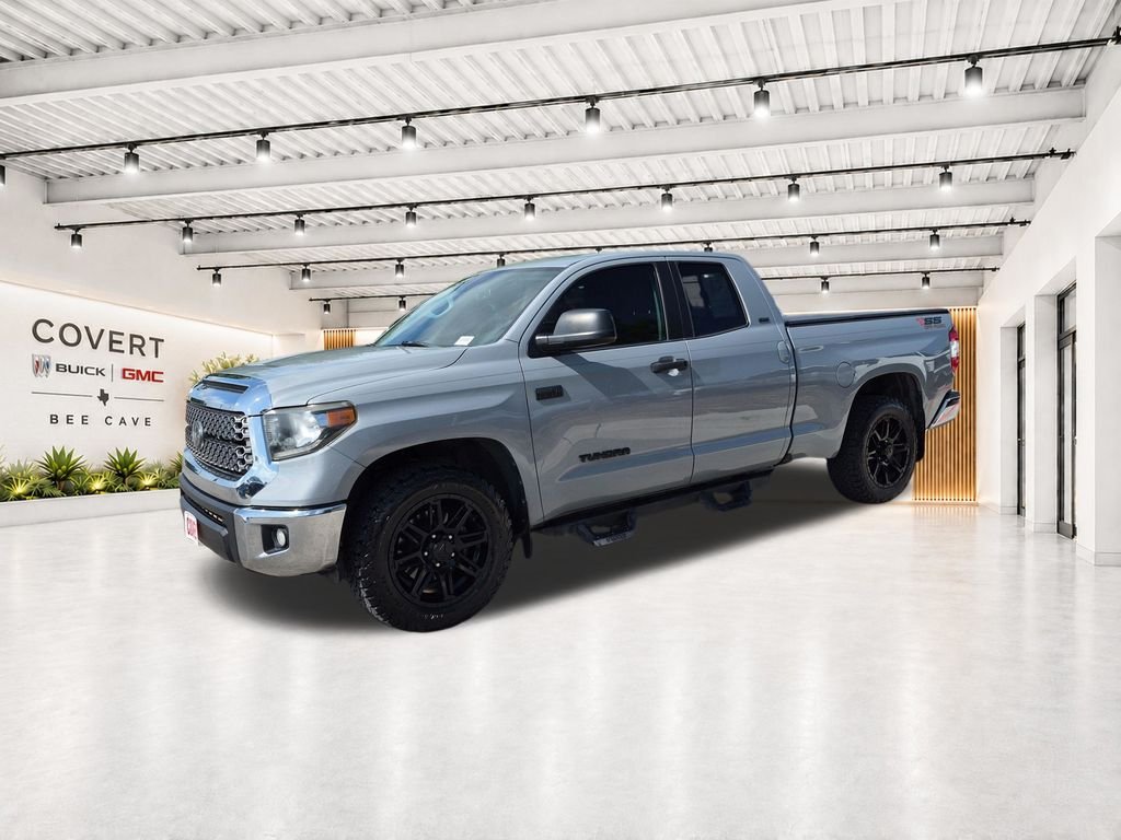 Used 2019 Gray Toyota SR5 image 4