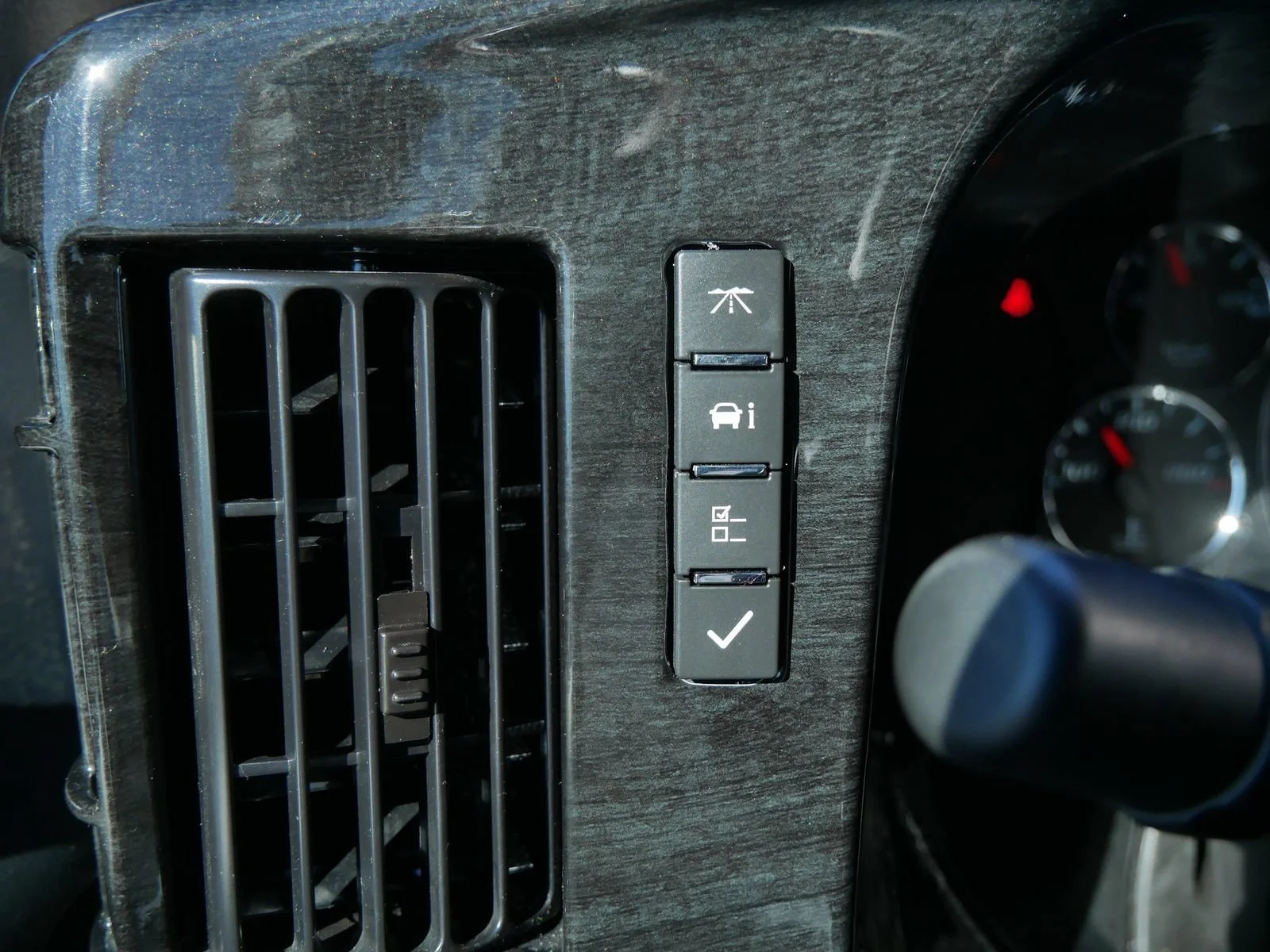 Used 2025 Onyx Black GMC Work Van image 49