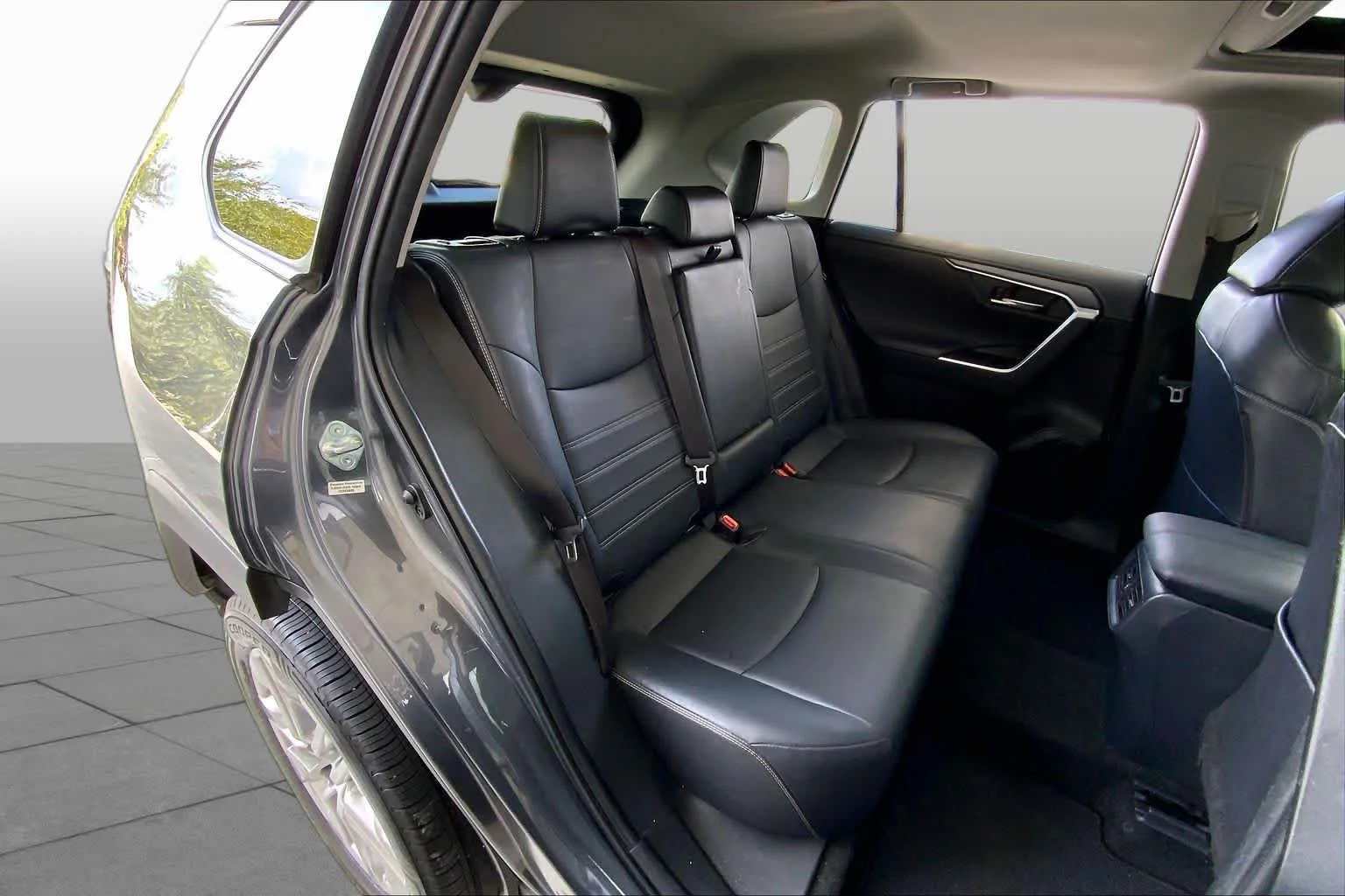 Used 2020 Magnetic Gray Metallic Toyota Limited image 19