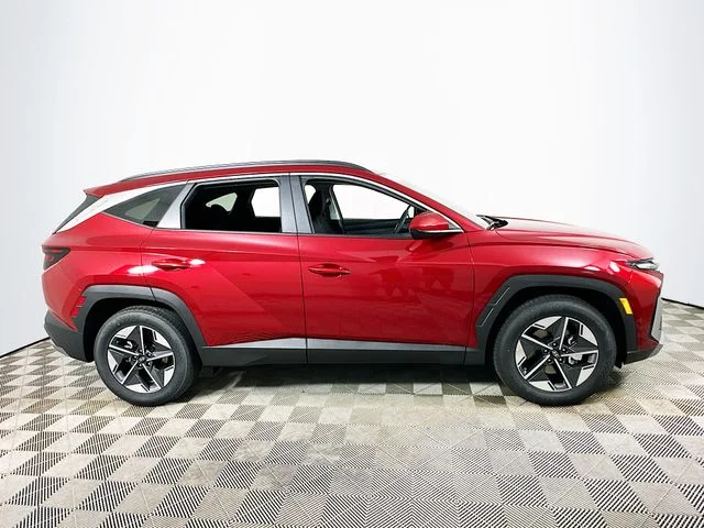 New 2026 Red Hyundai SEL image 2