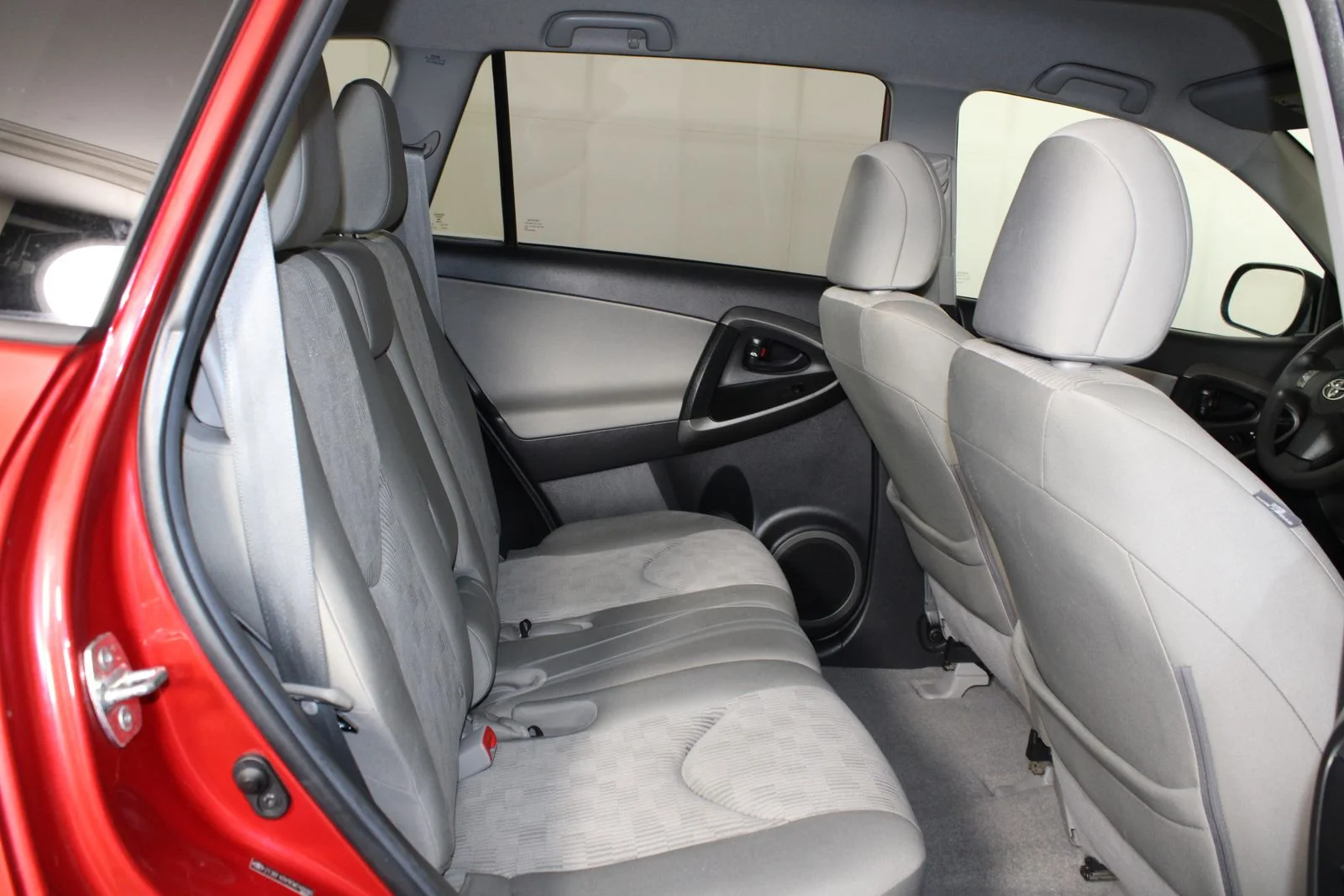 Used 2012 Red Toyota Base image 7