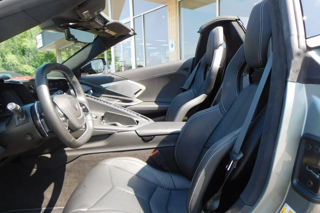 2023 Chevrolet Corvette 3LT - Photo 10