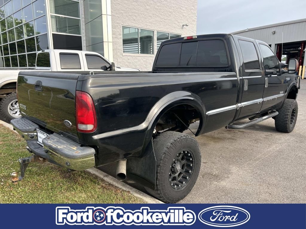 Used 2005 Black Clearcoat Ford Lariat image 3
