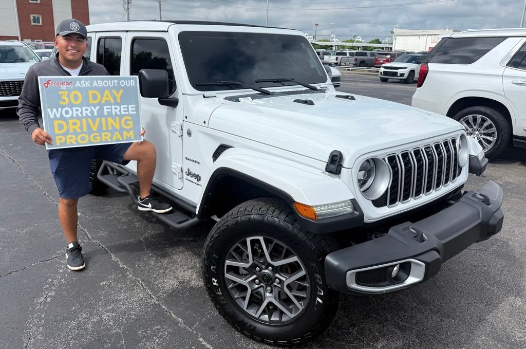 2024 Jeep Wrangler Sahara's photo