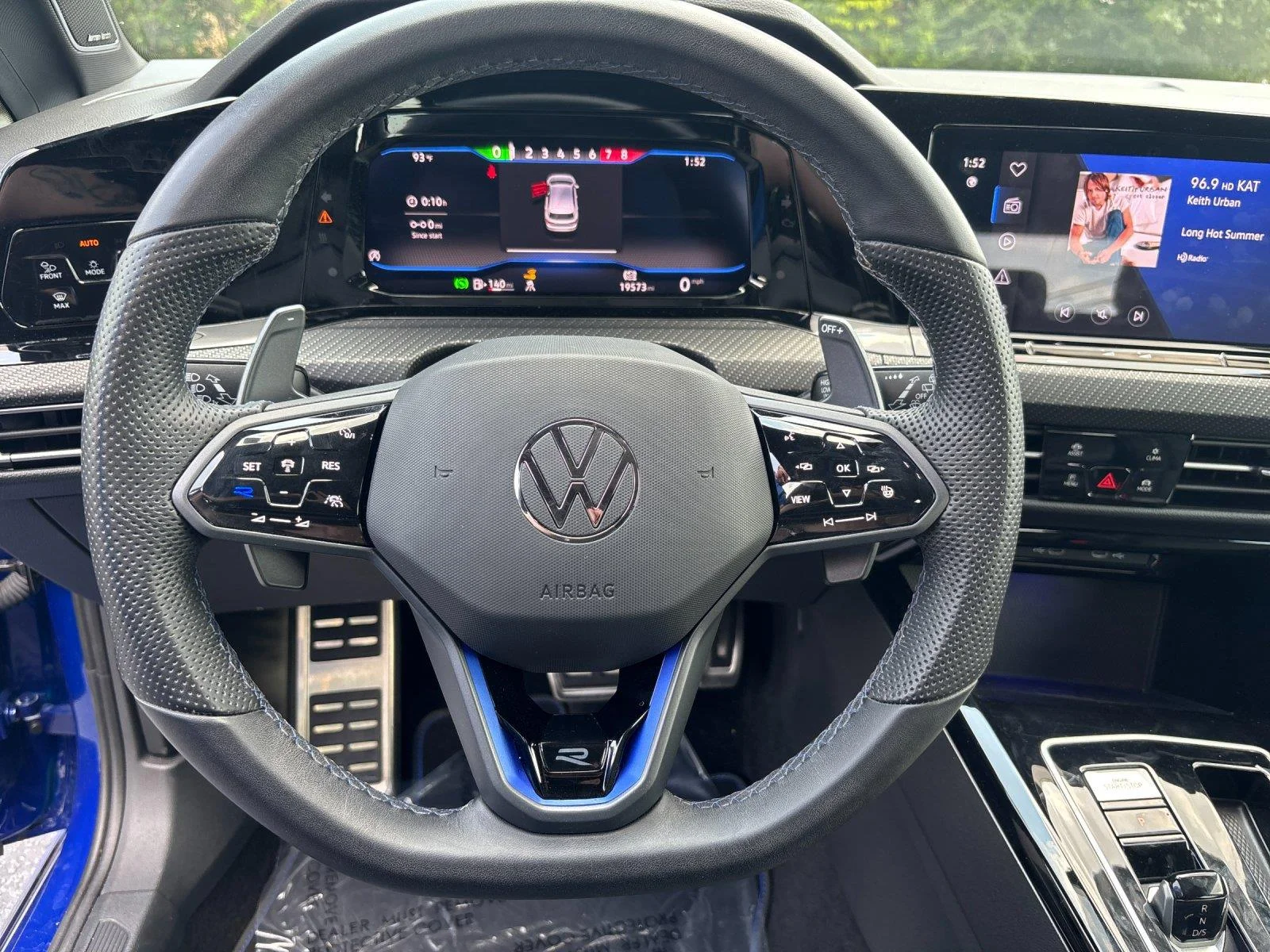 Used 2024 Lapiz Blue Metallic Volkswagen SUN image 18