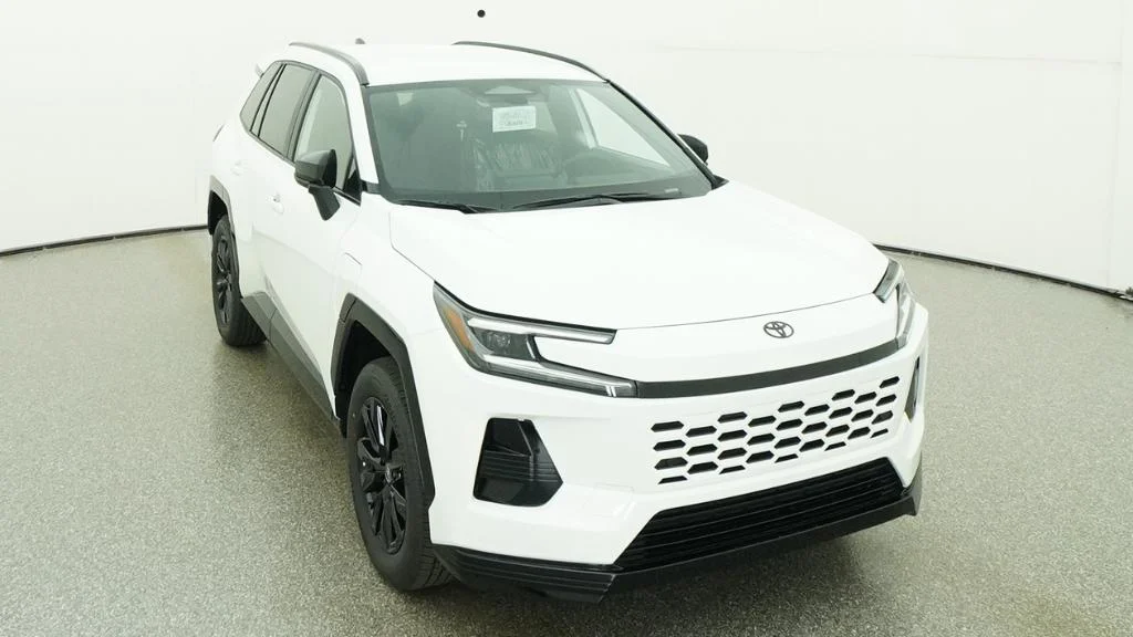 New 2026 Ice Cap Toyota SE image 9