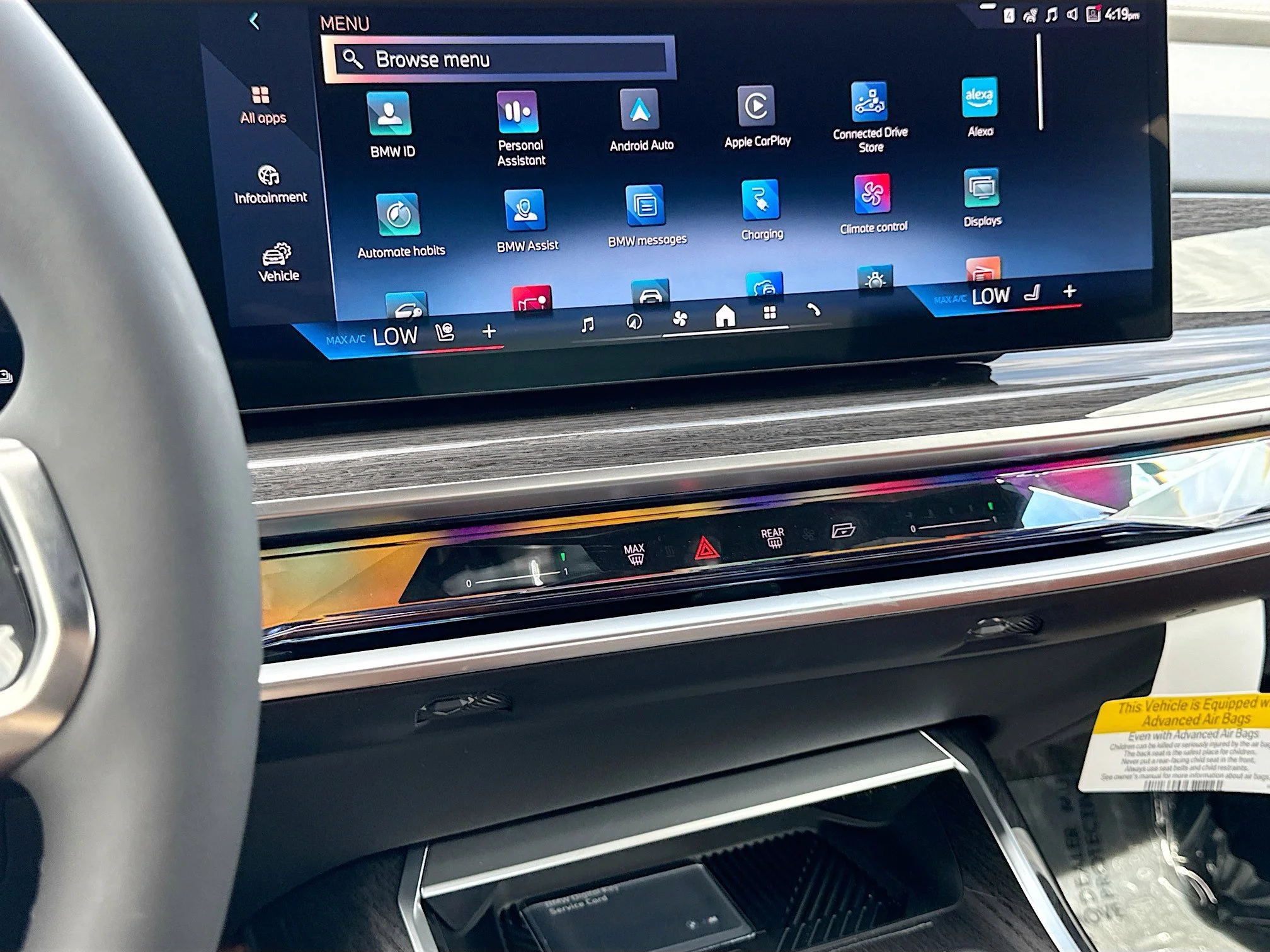 New 2026 Dravit Grey Metallic BMW 750e xDrive image 27
