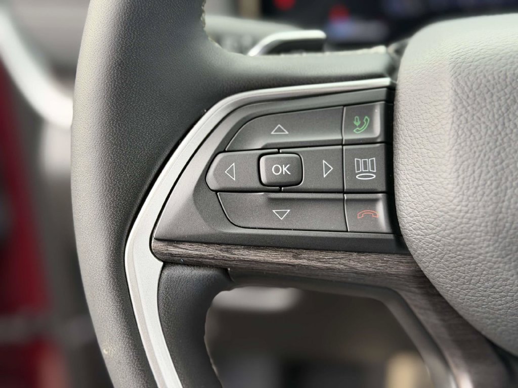 Used 2025 Red Jeep Limited image 30