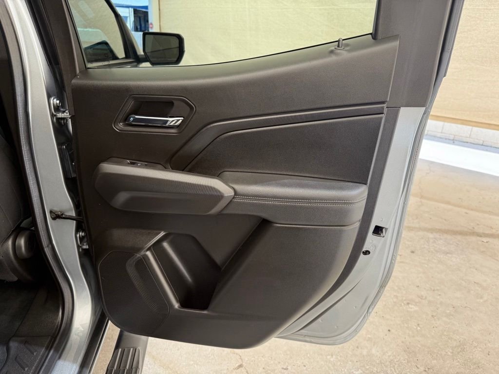 Used 2024 Sterling Metallic GMC Elevation image 18