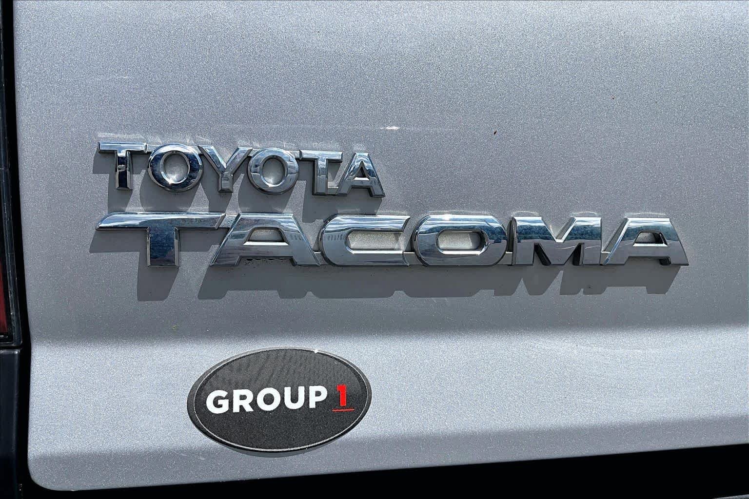 Used 2010 Silver Streak Mica Toyota  image 31