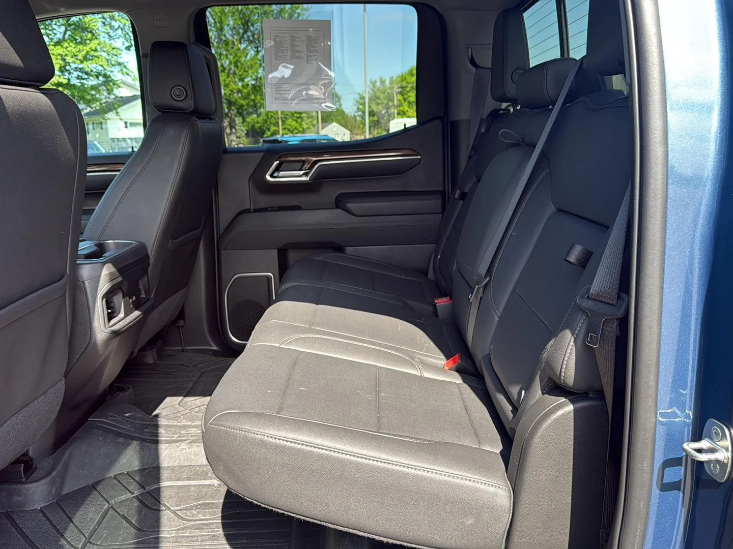 Used 2024 Lakeshore Blue Metallic Chevrolet RST image 11