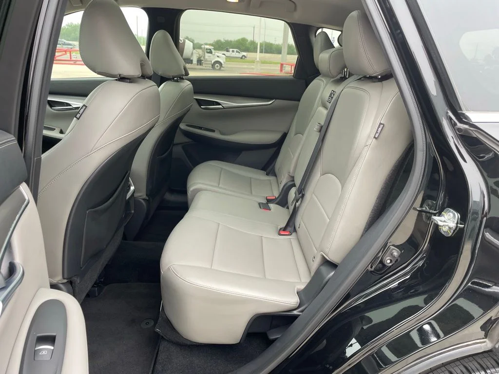 Used 2023 Black INFINITI LUXE image 20
