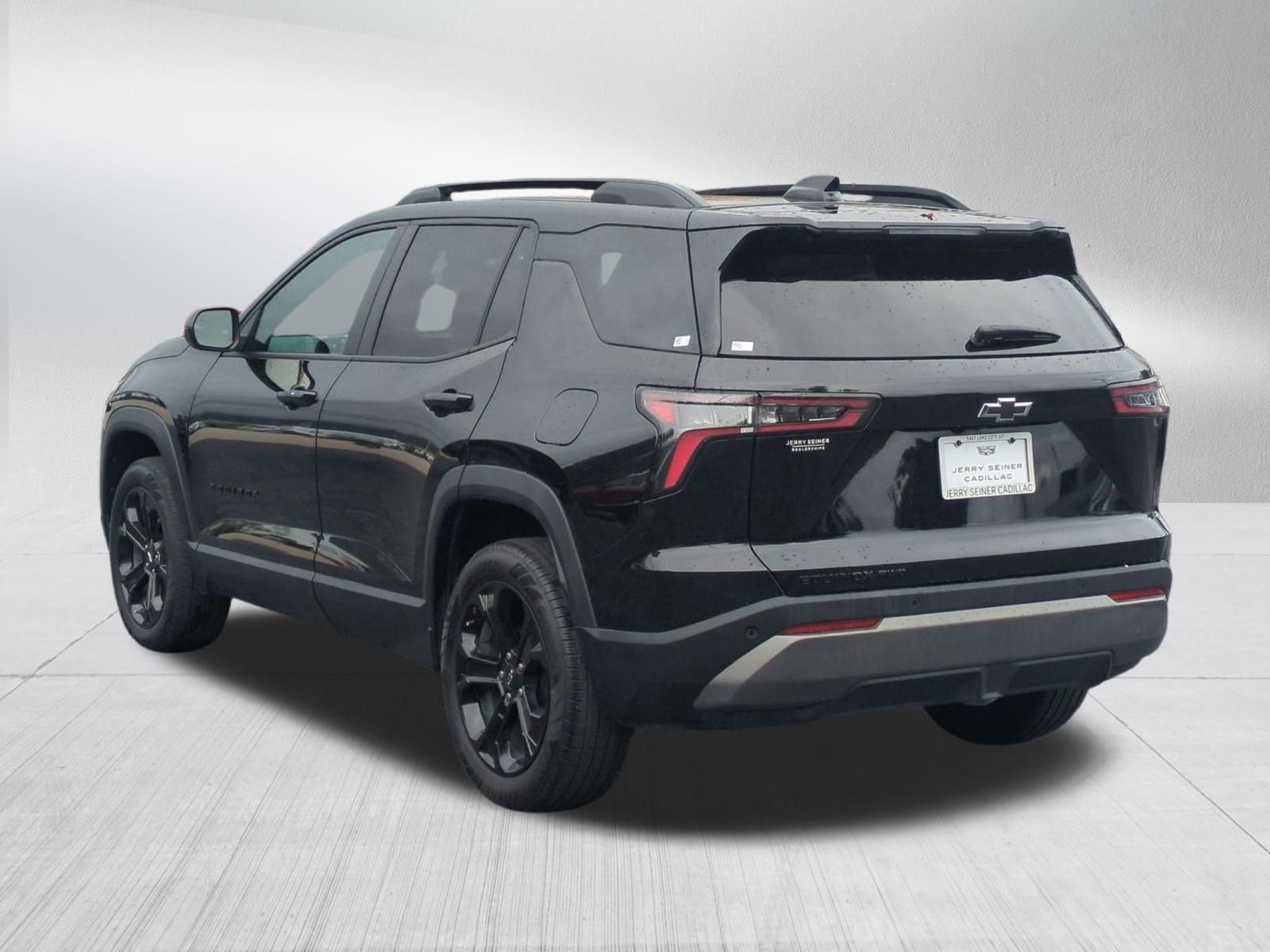 Certified Used 2025 Mosaic Black Metallic Chevrolet LT image 3