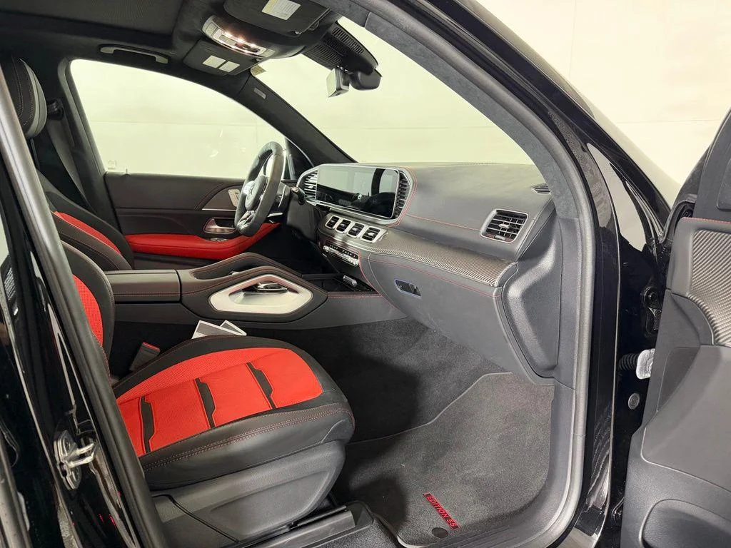 Used 2023 Obsidian Black Metallic Mercedes-Benz S 4MATIC® image 10