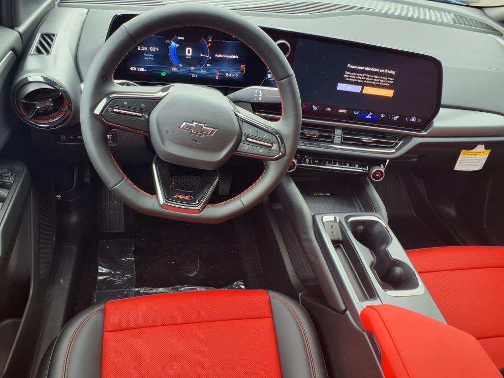 2025 Chevrolet Equinox EV RS - Photo 8