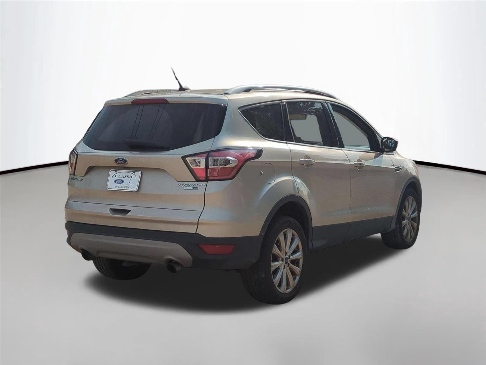 Used 2017 White Gold Metallic Ford Titanium image 5