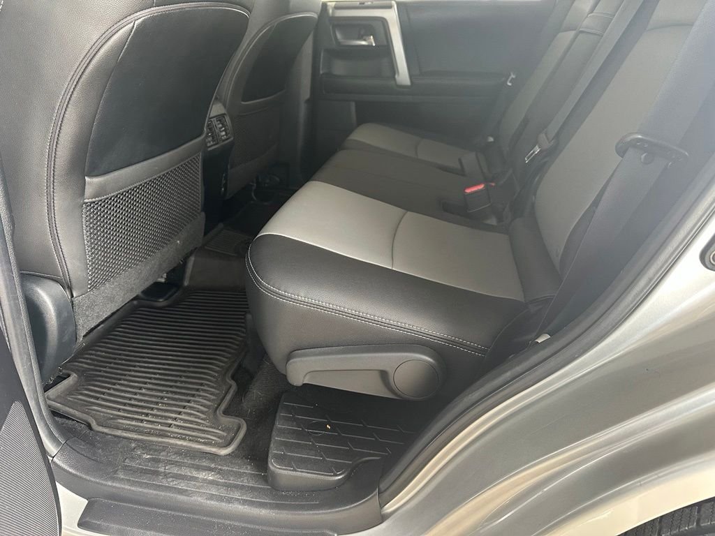 Used 2019 Silver Toyota SR5 Premium image 30