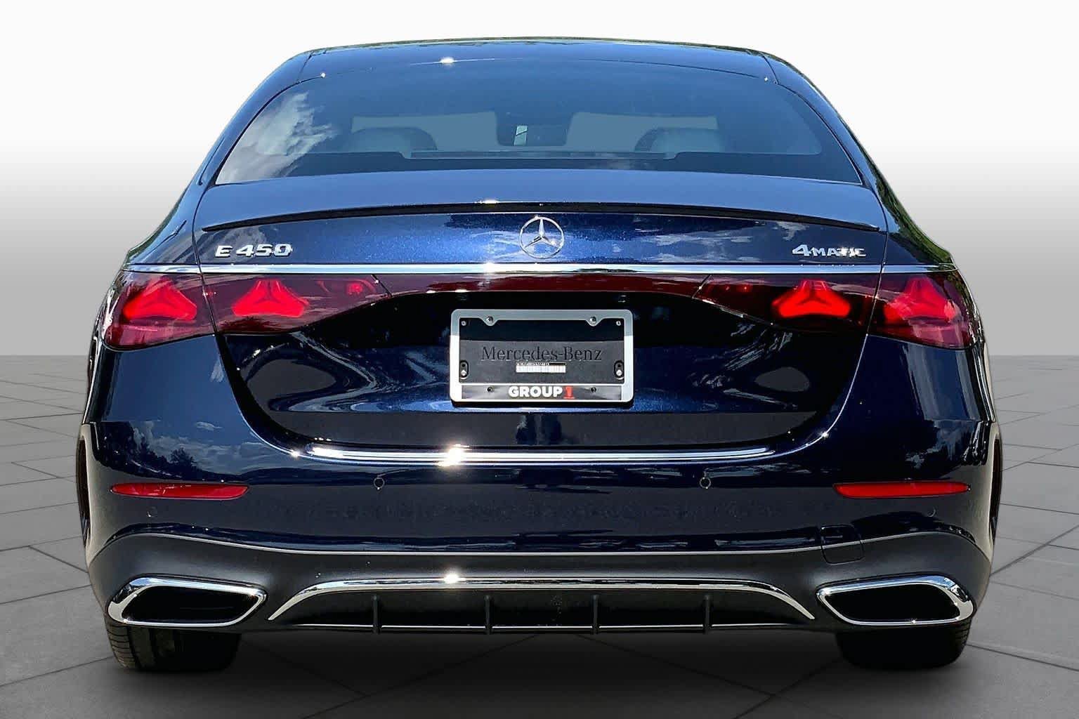 New 2027 Nautical Blue Metallic Mercedes-Benz E 450 image 4
