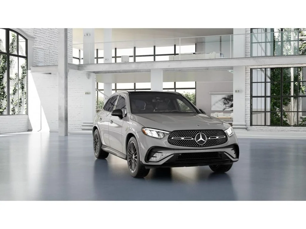 New 2027 White Mercedes-Benz GLC 300 image 9
