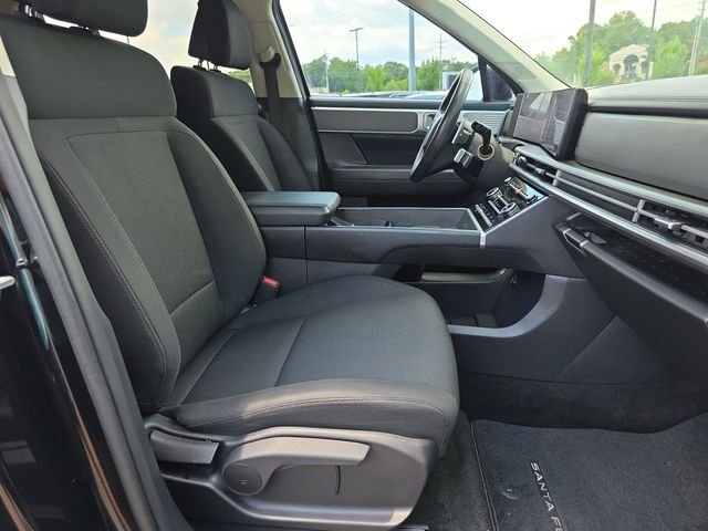 Used 2024 Black Hyundai SE image 15