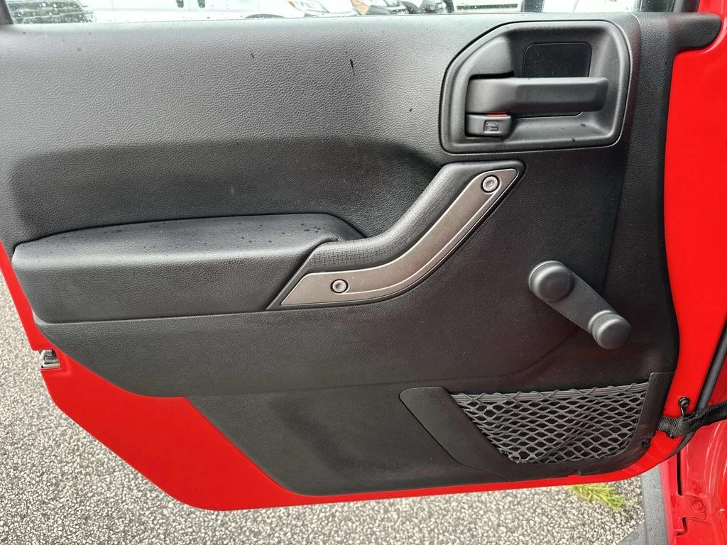 Used 2017 Red Jeep Unlimited Sport image 17