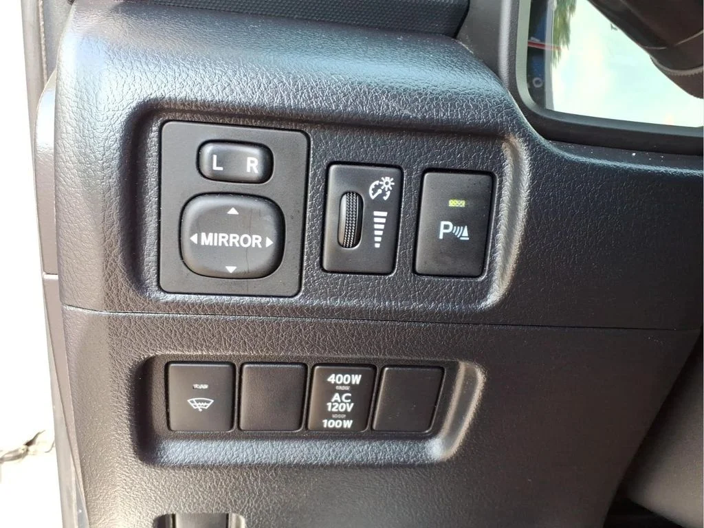 Used 2018 Silver Toyota Limited image 12