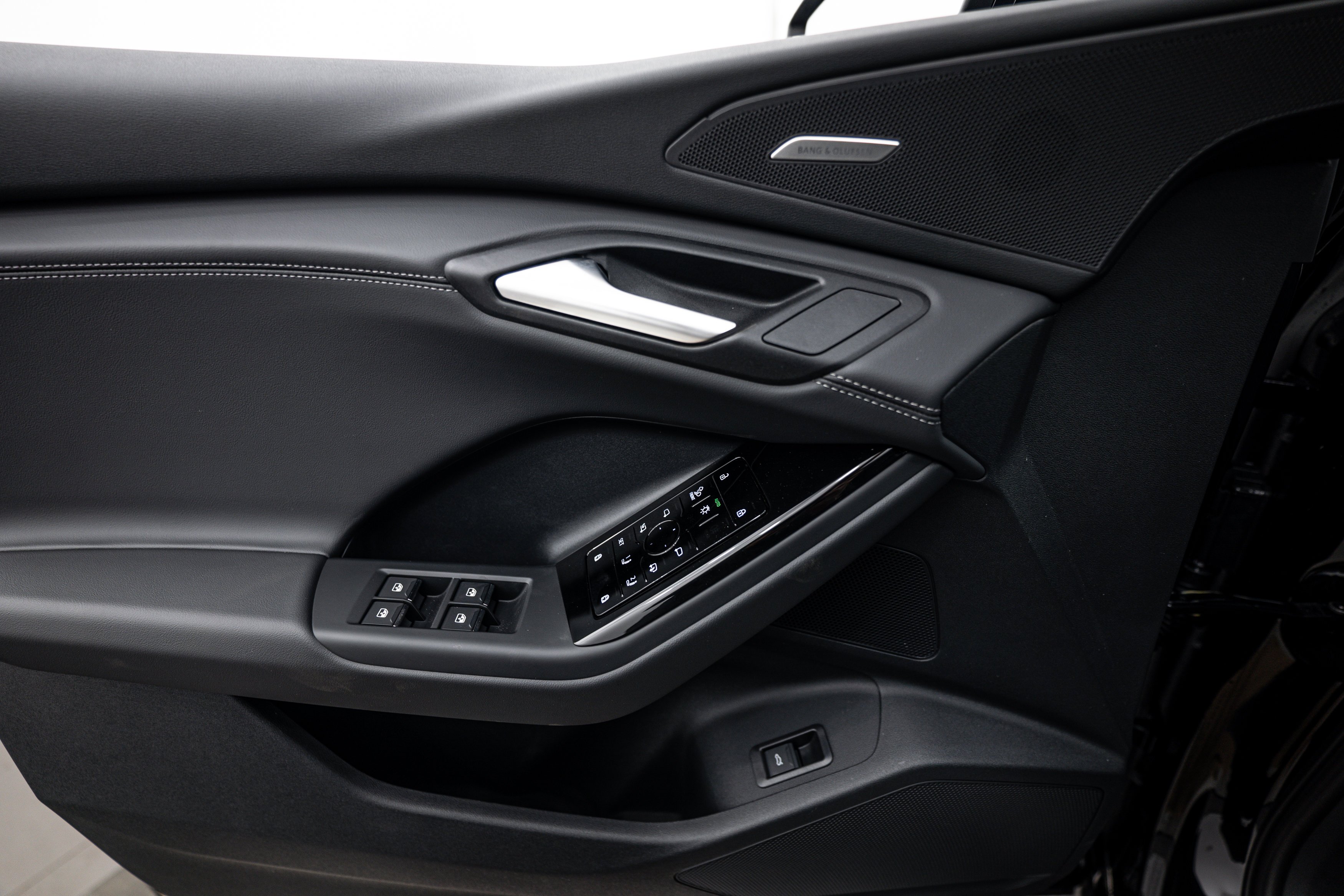 New 2027 Black Audi Premium Plus image 14